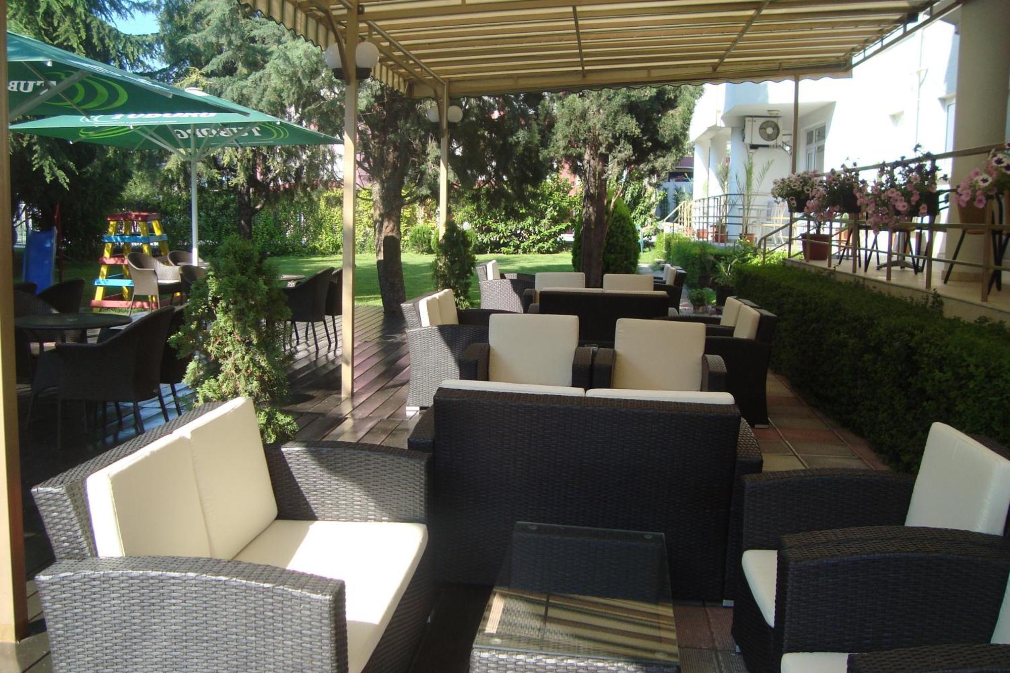 Hotel Astra Ravda Dış mekan fotoğraf