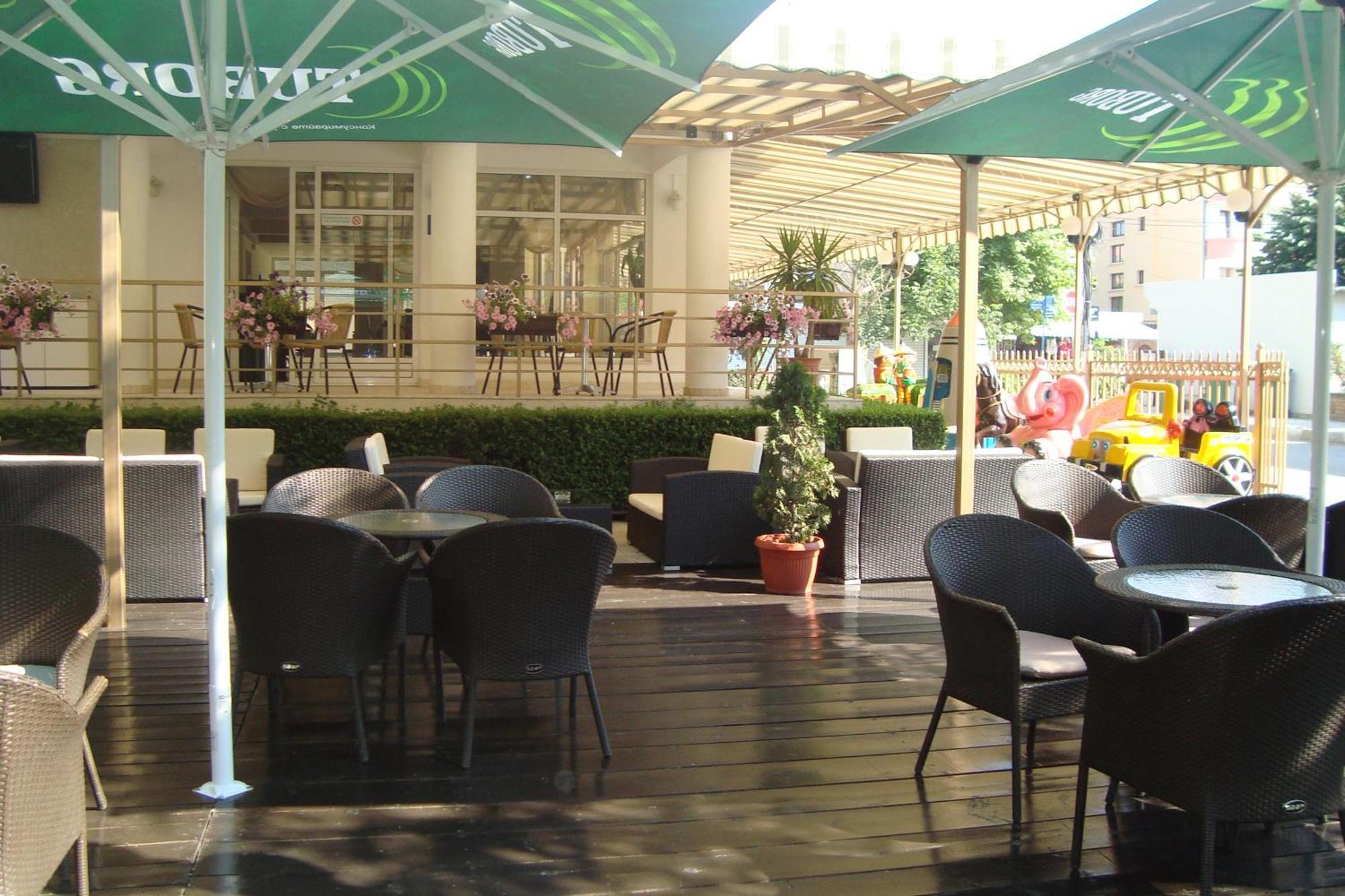 Hotel Astra Ravda Dış mekan fotoğraf