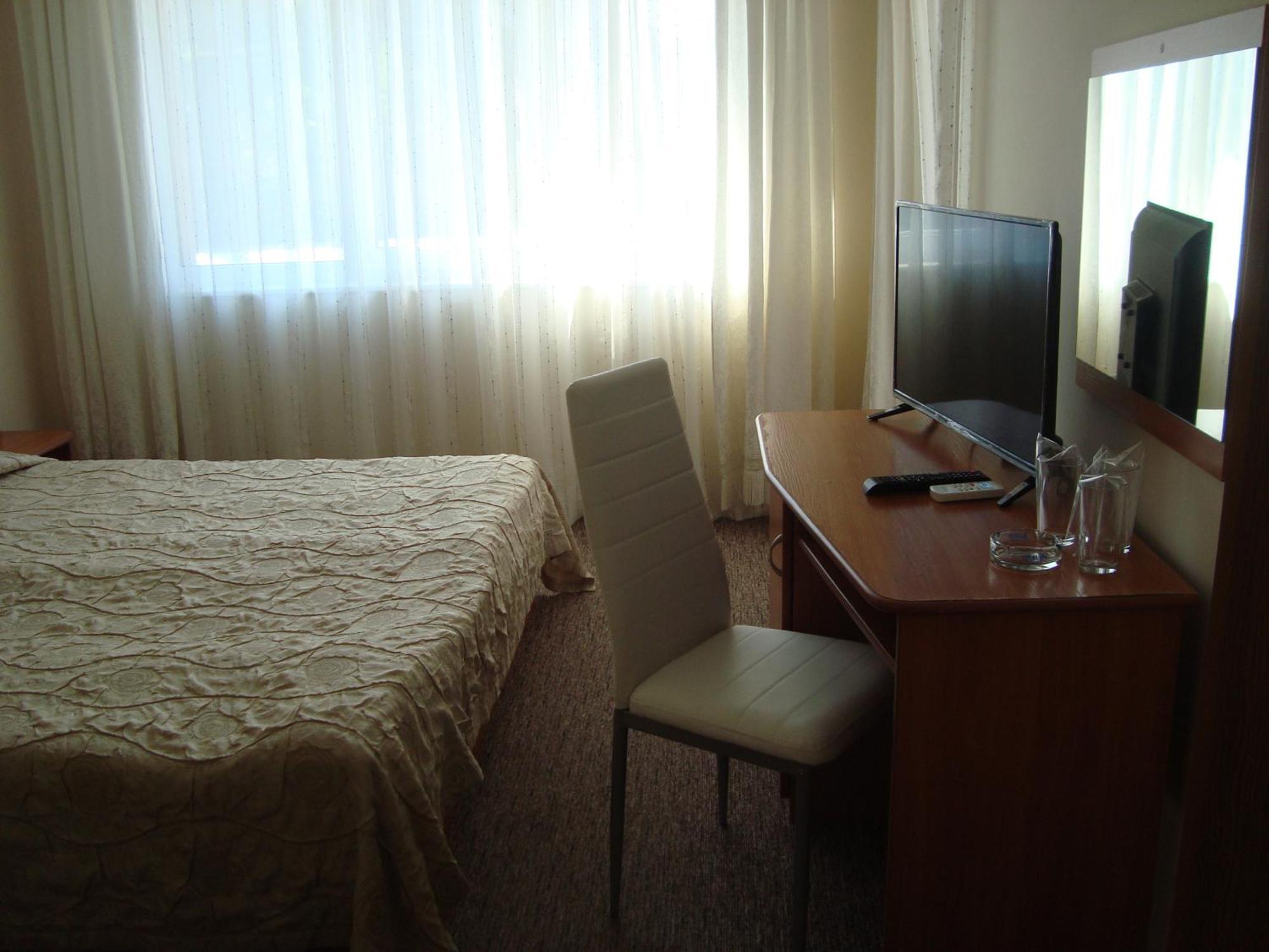 Hotel Astra Ravda Dış mekan fotoğraf