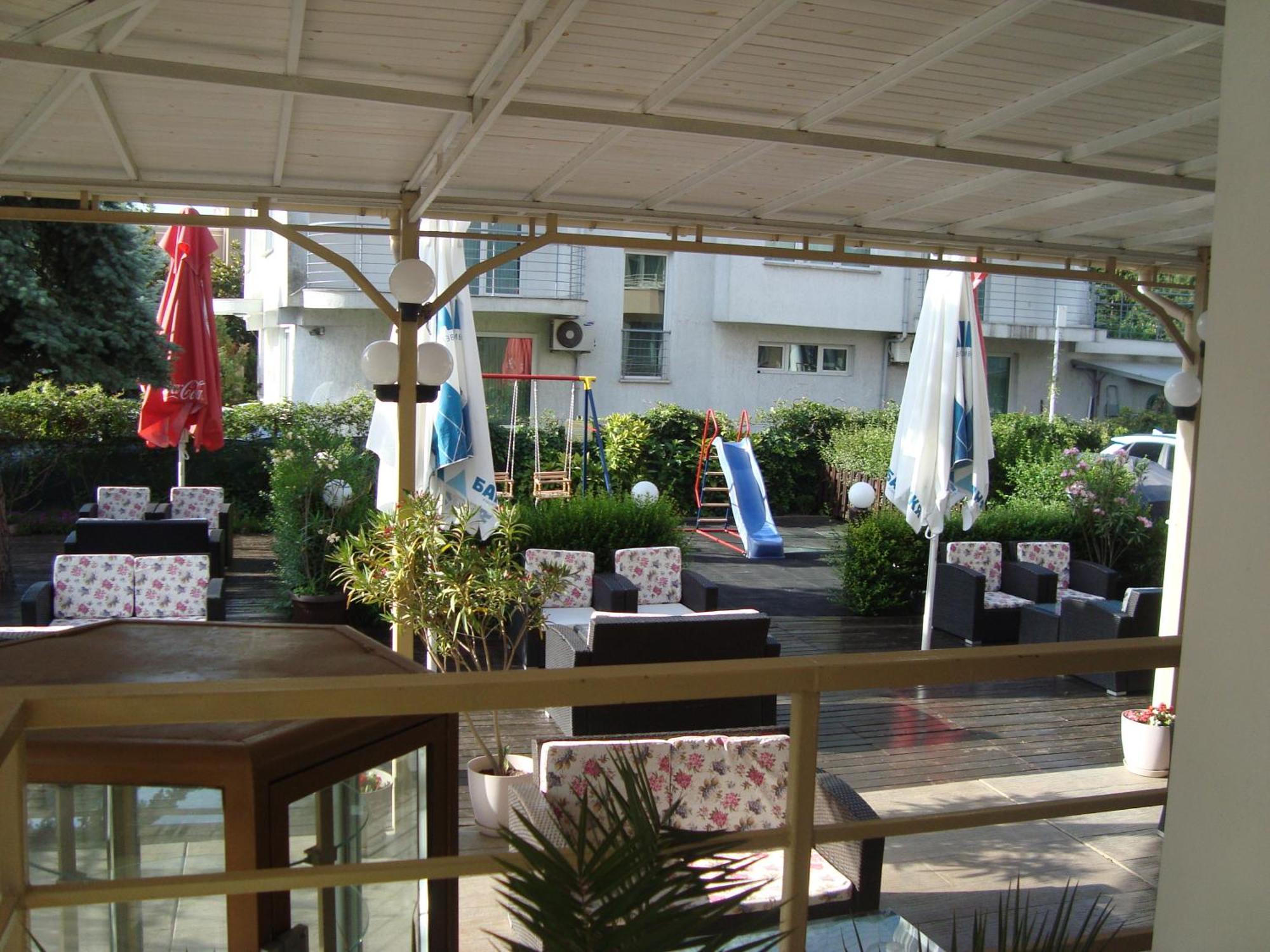 Hotel Astra Ravda Dış mekan fotoğraf