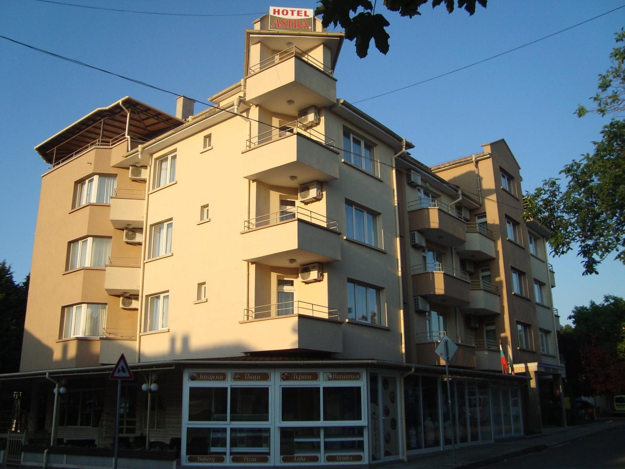 Hotel Astra Ravda Dış mekan fotoğraf