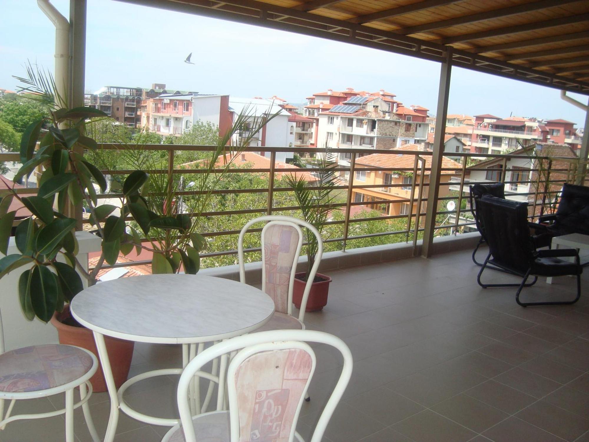Hotel Astra Ravda Dış mekan fotoğraf