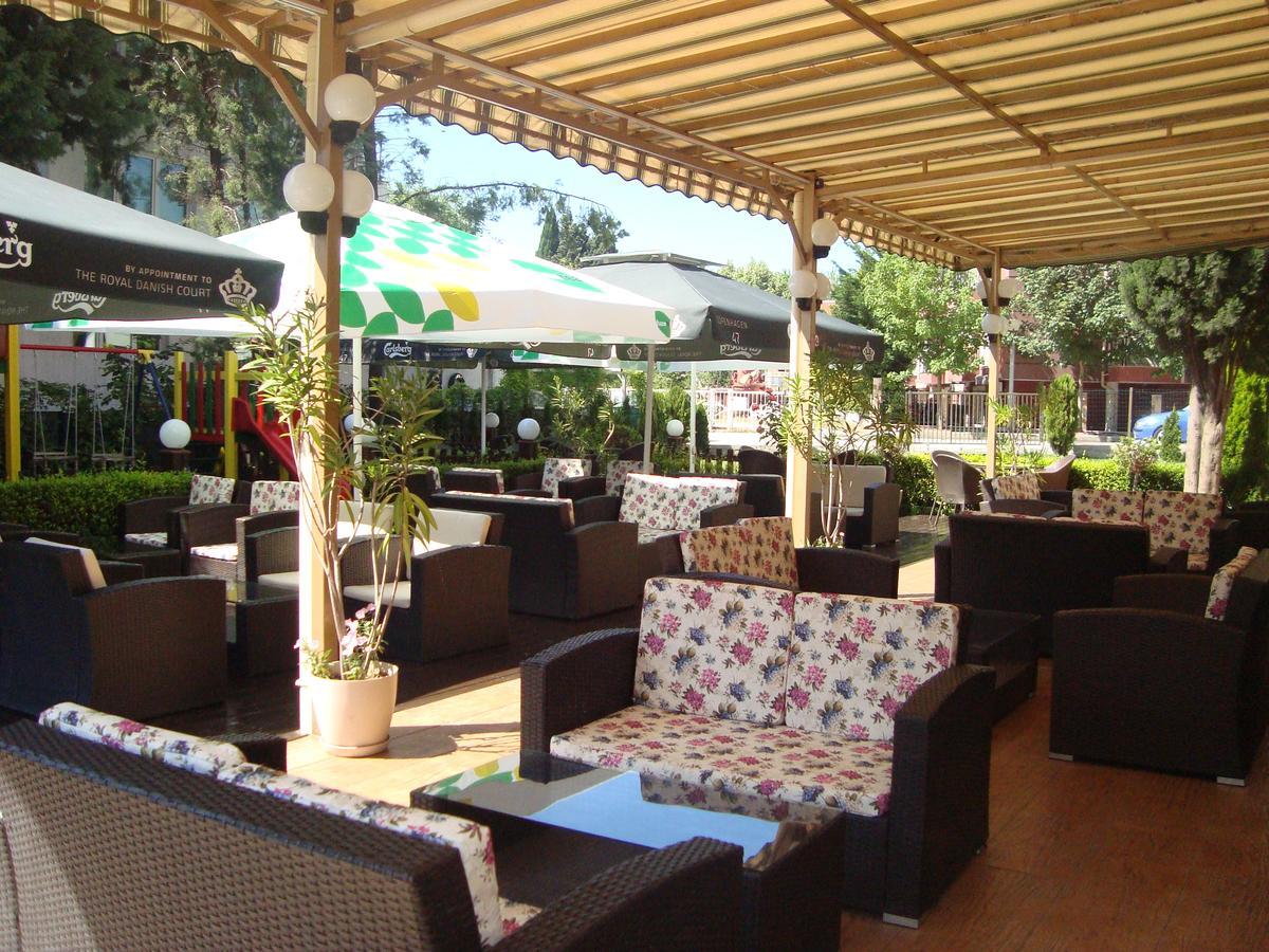 Hotel Astra Ravda Dış mekan fotoğraf